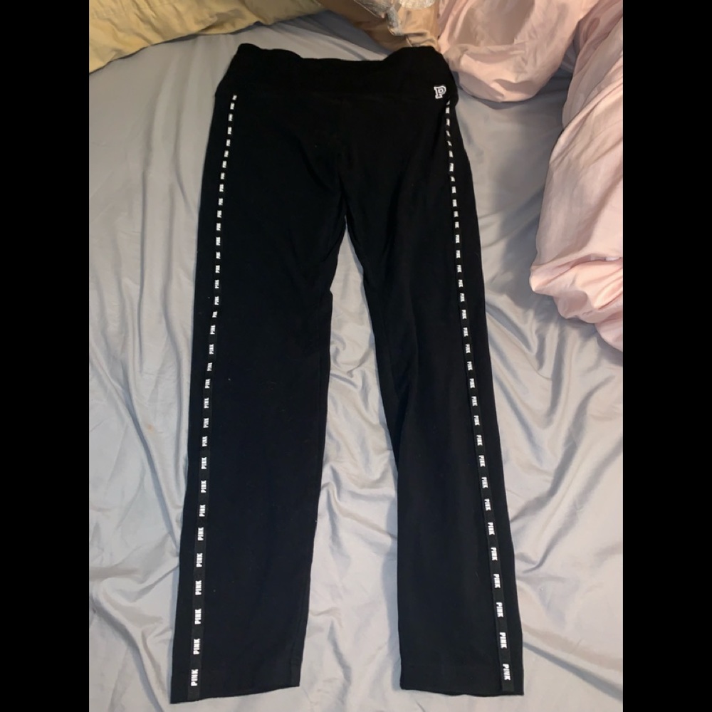Victoria’s Secret leggings